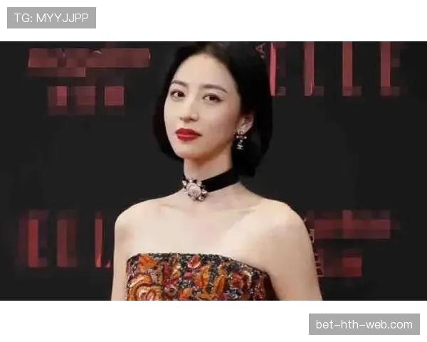 蒋林静训练完直接拎爱马仕去吃米其林，这日子谁顶得住啊